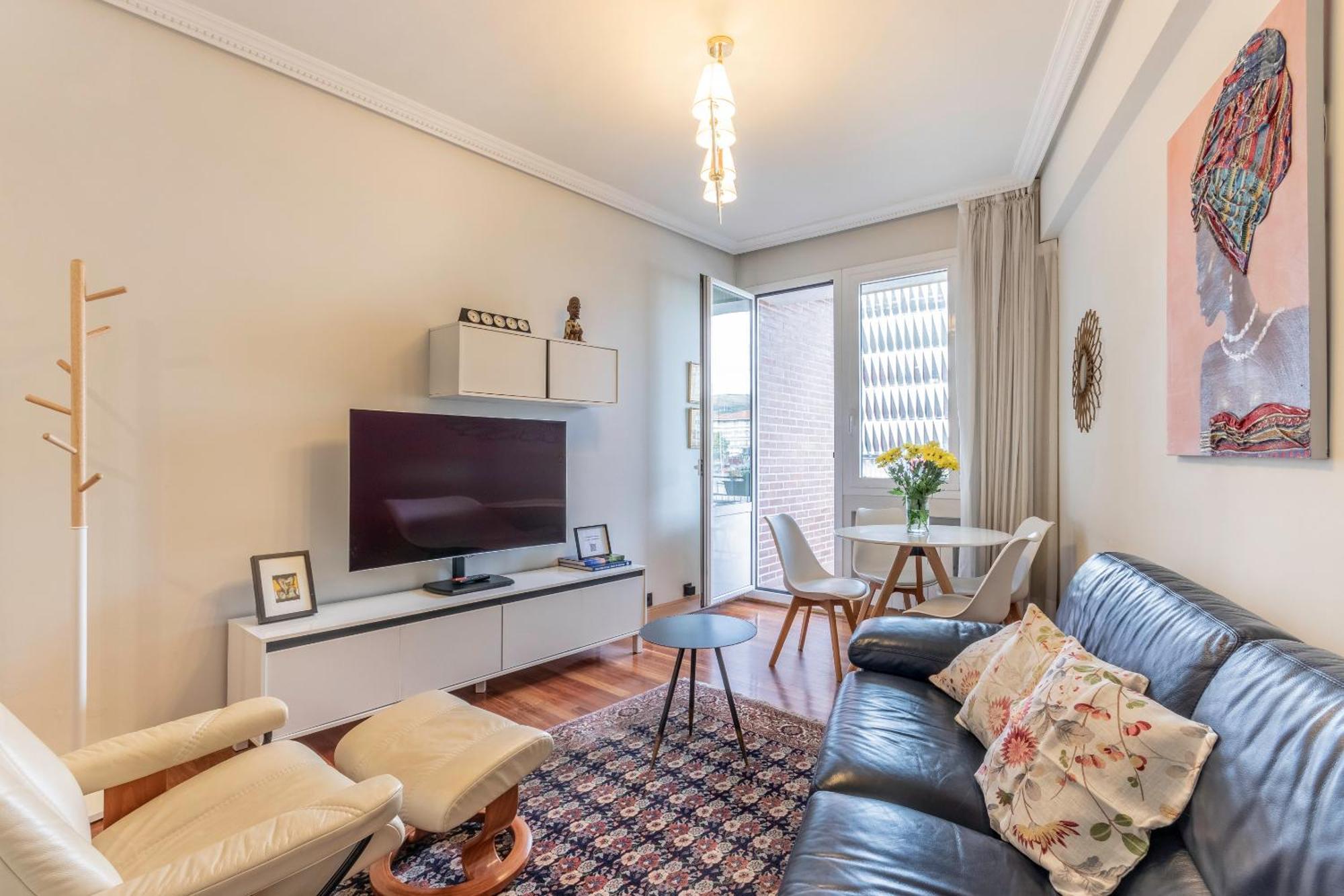 San Mames Apartment - Free Parking Bilbao Bagian luar foto