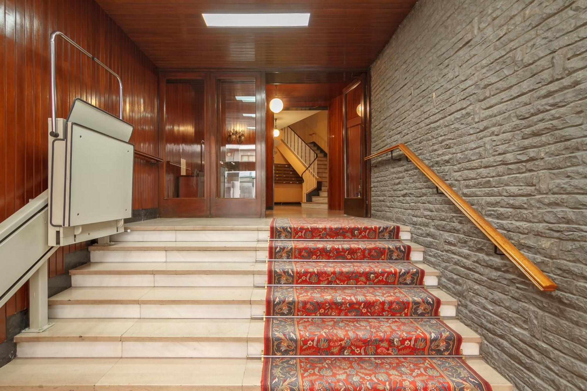 San Mames Apartment - Free Parking Bilbao Bagian luar foto