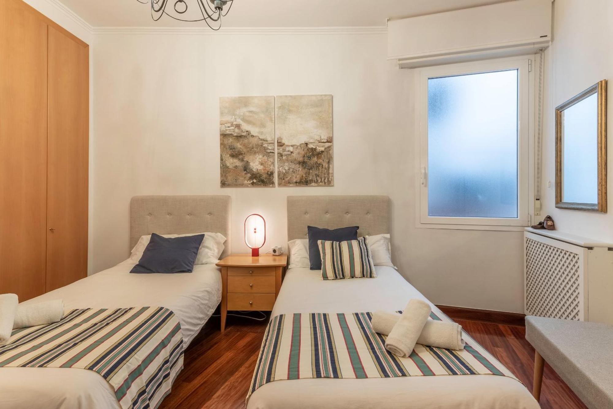 San Mames Apartment - Free Parking Bilbao Bagian luar foto